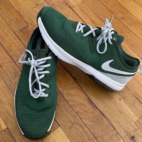 nike flywire air max typha